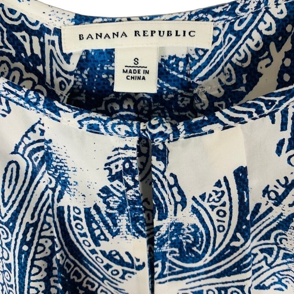 Banana Republic Halter Top Sz.S 100%Silk White Blue Floral Paisley Summer - Picture 5 of 10
